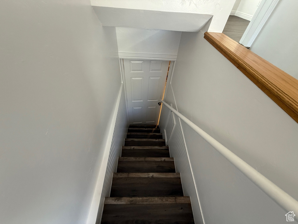 Photo 30 for MLS #2114537 at 330 N State St