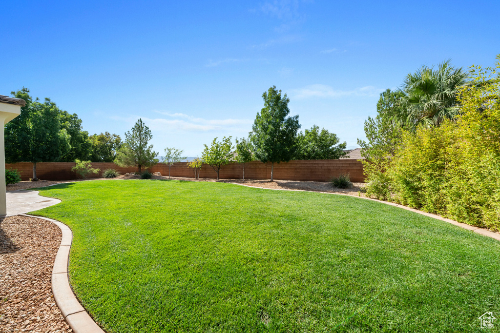 2032 E CIRCLE RIDGE DR DR St George, UT 84790