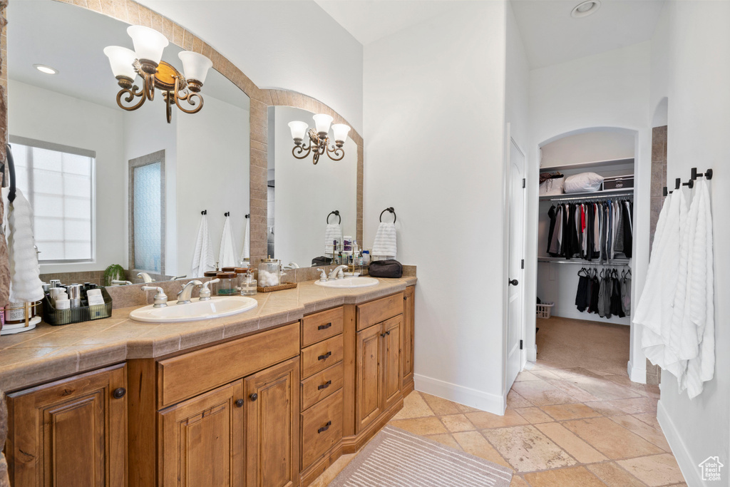 2032 E CIRCLE RIDGE DR DR St George, UT 84790