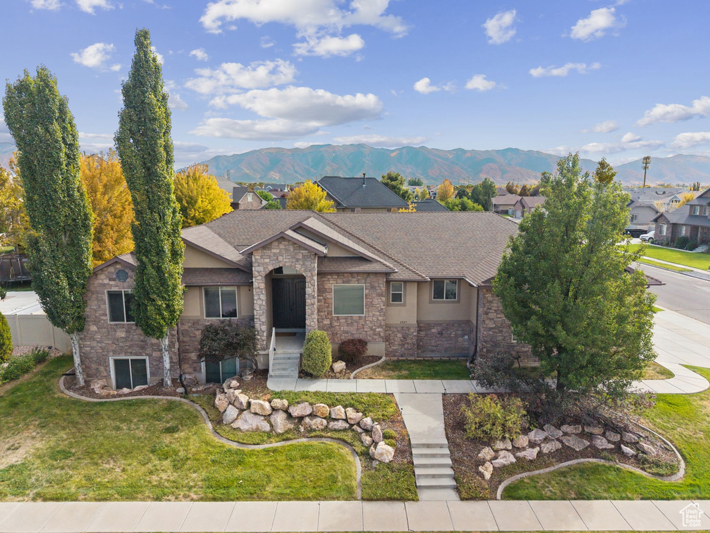 1927 S 1375 W Syracuse, UT 84075