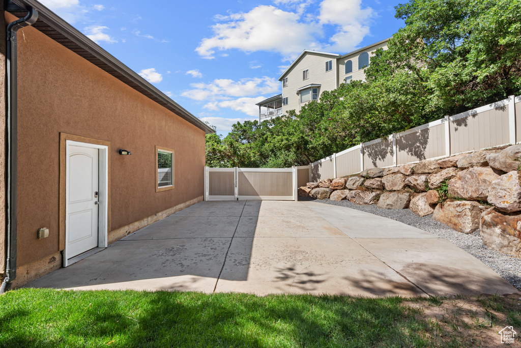 520 LACEY WAY North Salt Lake, UT 84054
