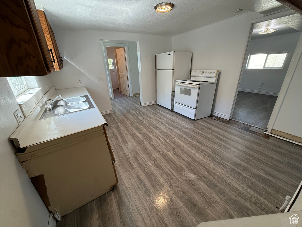 140 S 600 E Wellington, UT 84542