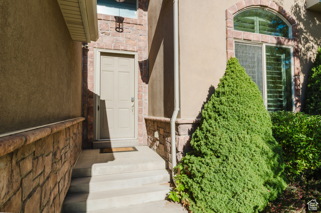 9078 N RENAISSANCE DR Cedar Hills, UT 84062