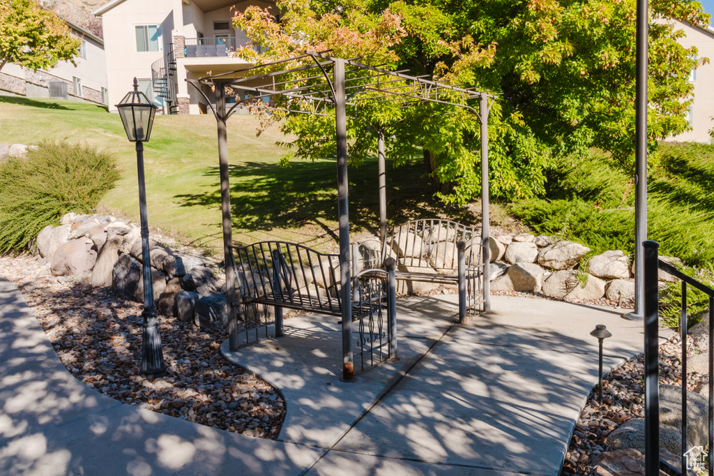 9078 N RENAISSANCE DR Cedar Hills, UT 84062