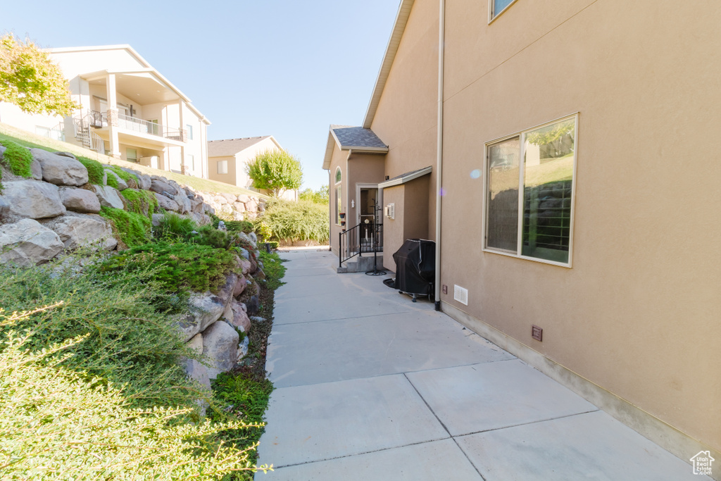 9078 N RENAISSANCE DR Cedar Hills, UT 84062