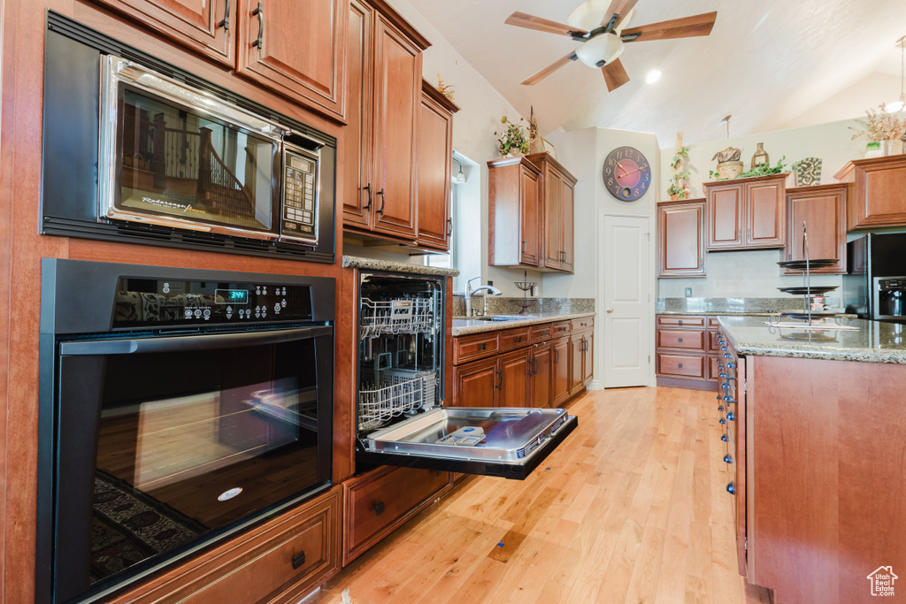 9078 N RENAISSANCE DR Cedar Hills, UT 84062