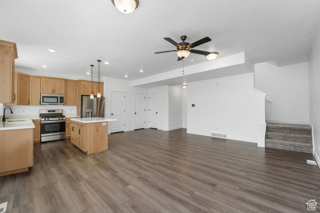 4206 W DEAD HORSE CT #481 Riverton, UT 84096