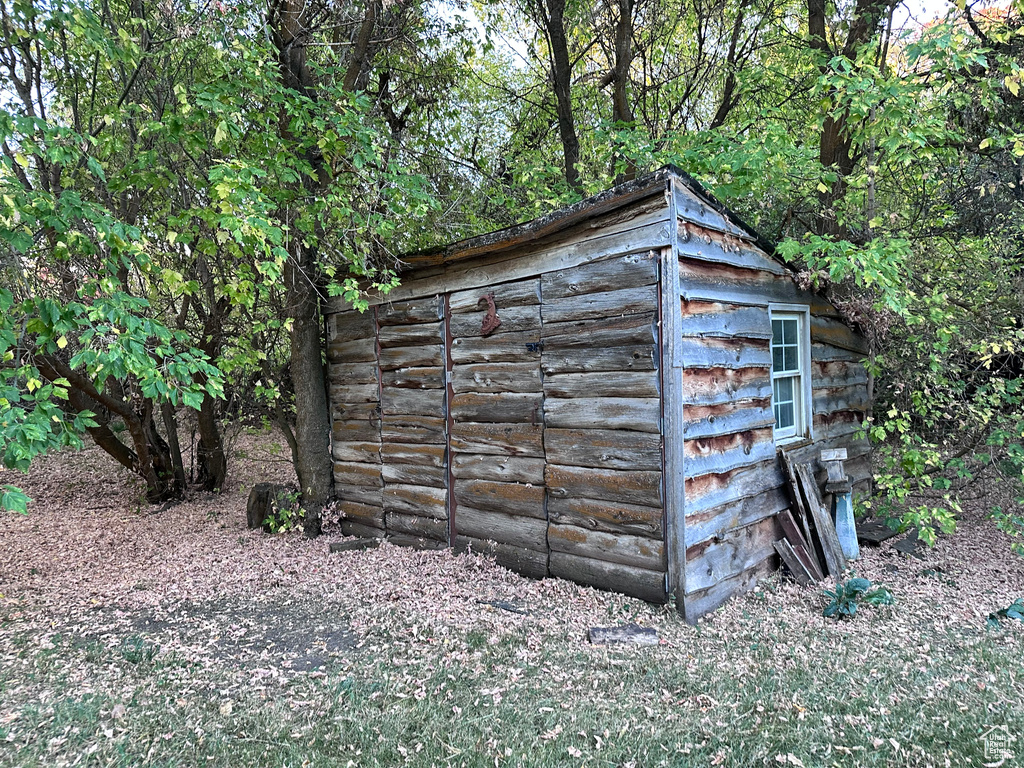 11169 N 2000 E Richmond, UT 84333