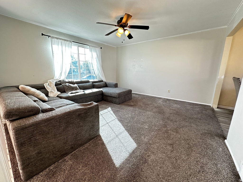 5768 W LODESTONE AVE Kearns, UT 84118