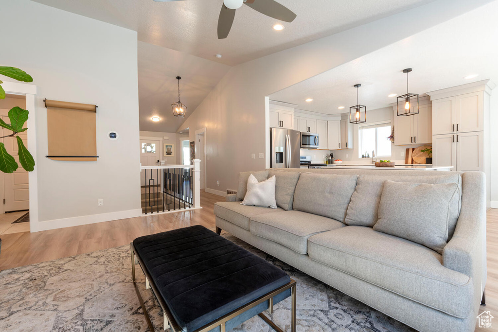 4037 W 1730 N Lehi, UT 84048