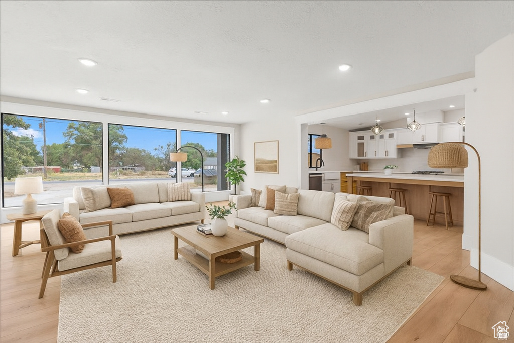230 W CENTER ST Gunnison, UT 84634