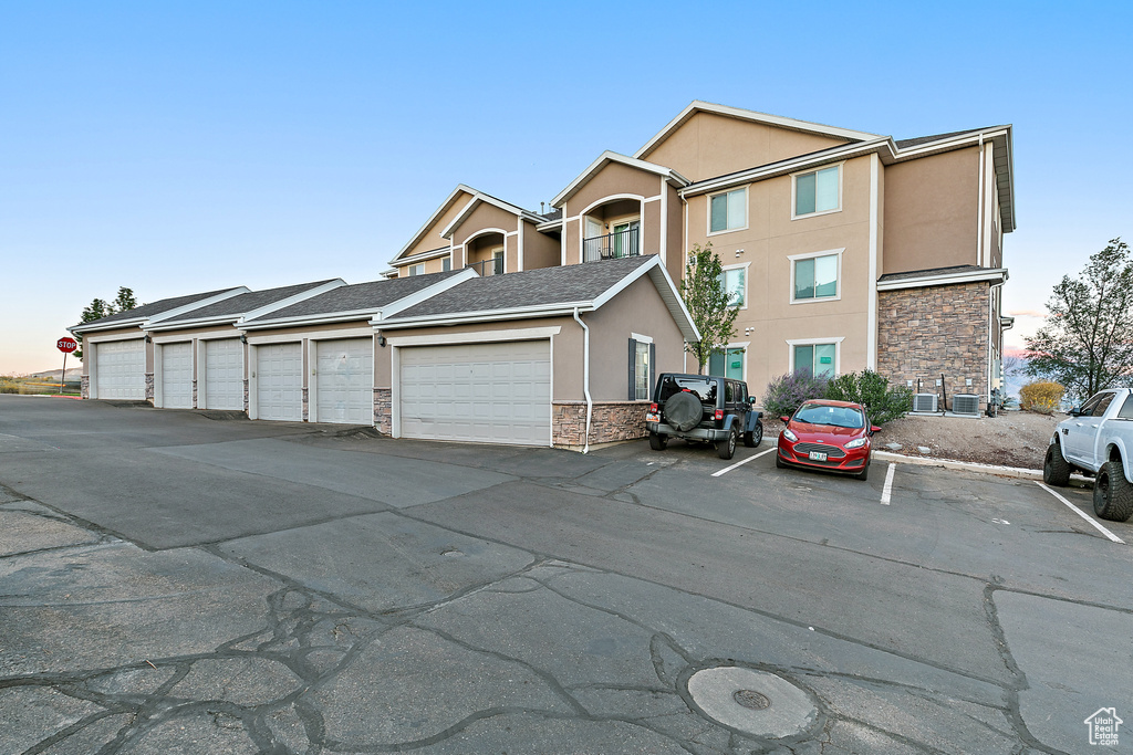 2192 N SPRINGTIME DR Saratoga Springs, UT 84045