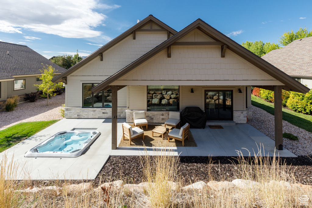 Photo 3 for MLS #2114591 at 5937 E Big Horn Pkwy