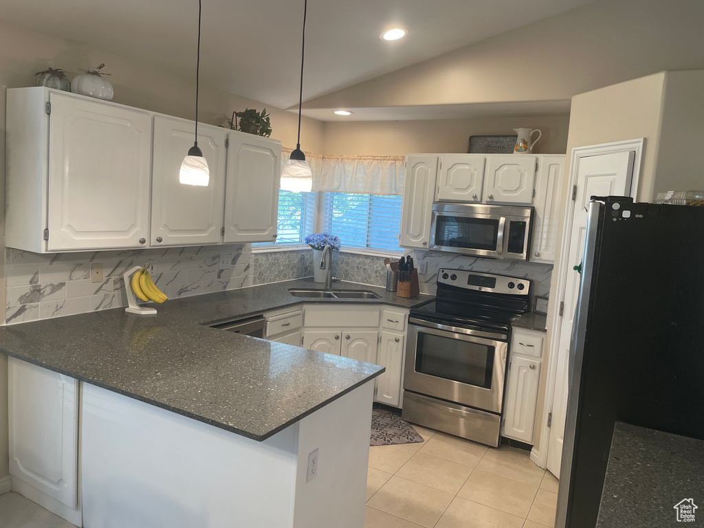 3702 W ANGUS DR South Jordan, UT 84095
