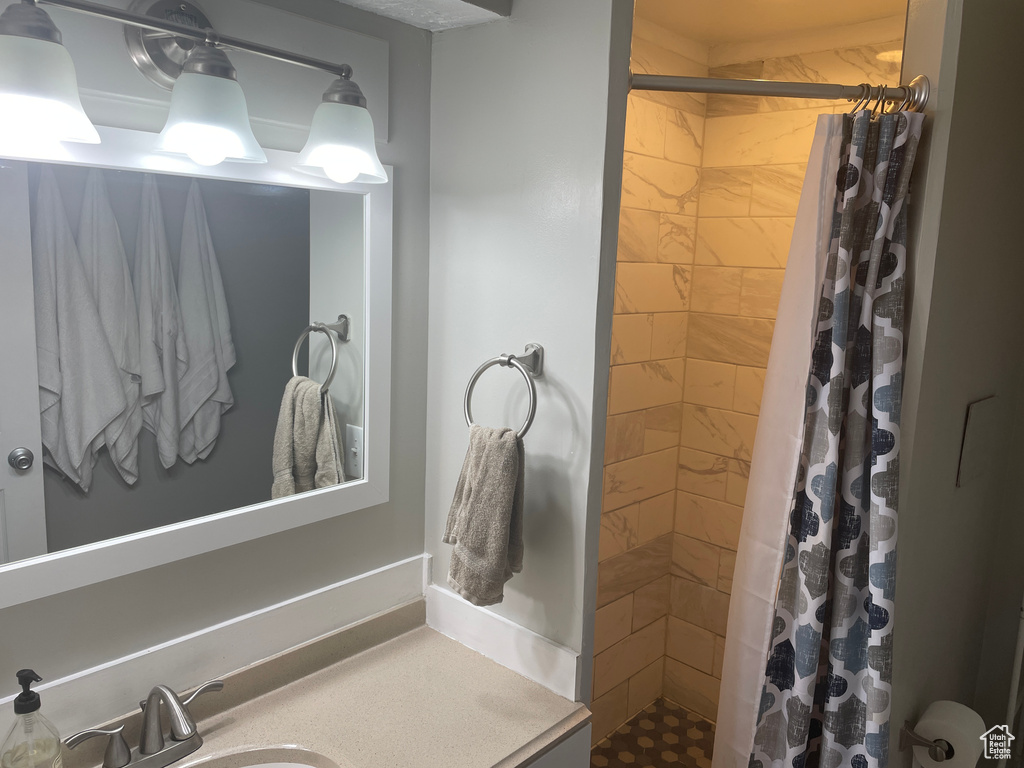 3702 W ANGUS DR South Jordan, UT 84095