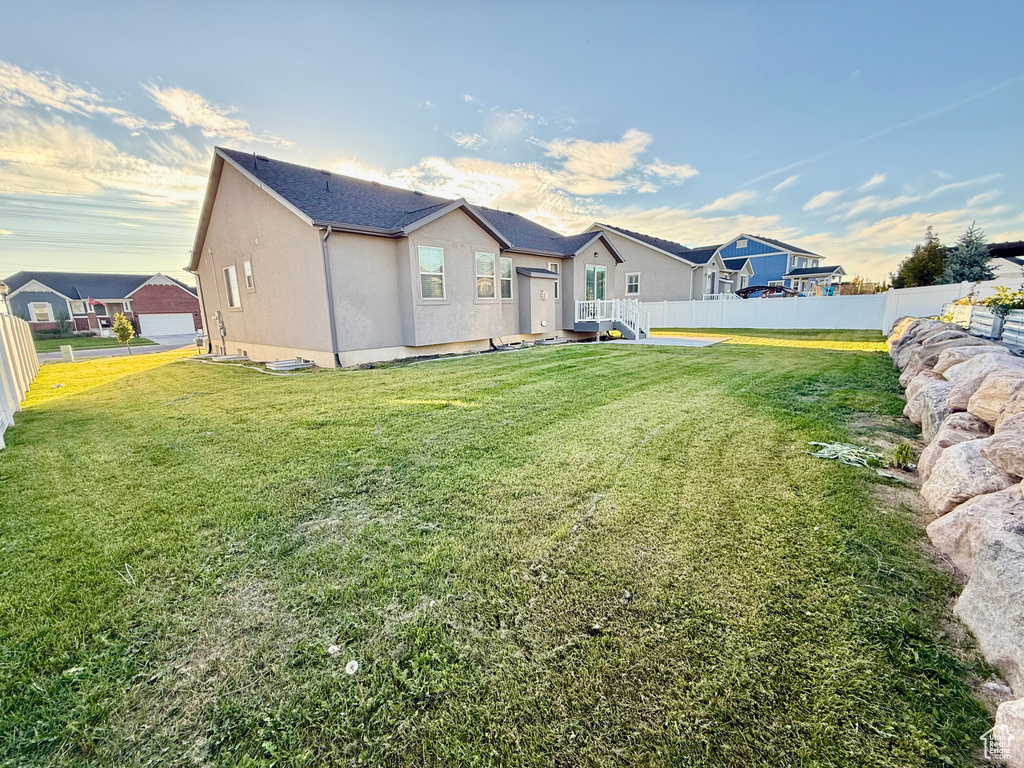 583 S ALBERTA SPRUCE DR Layton, UT 84041