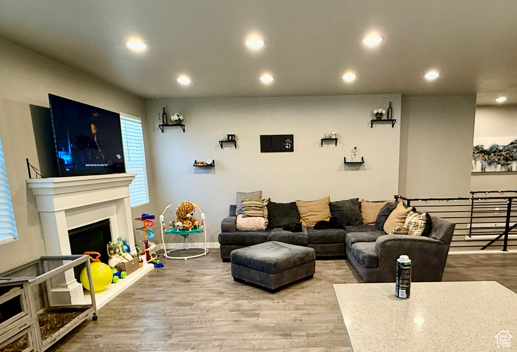 583 S ALBERTA SPRUCE DR Layton, UT 84041