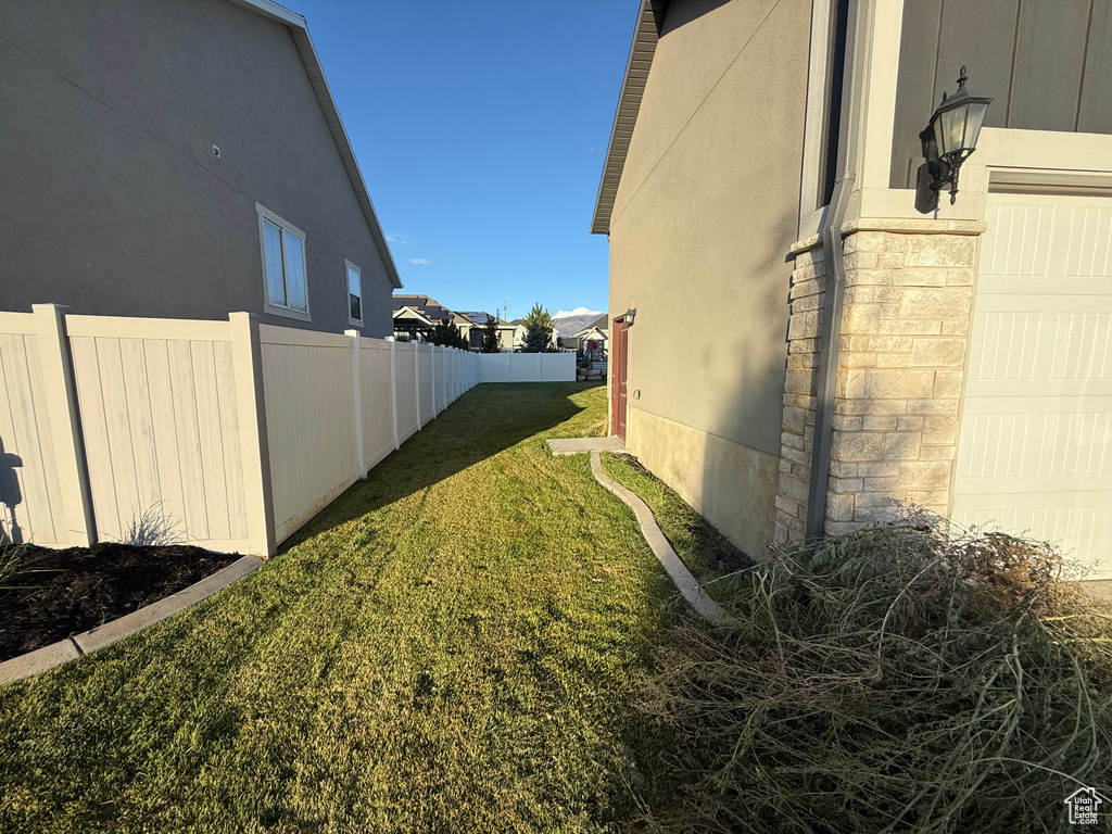 583 S ALBERTA SPRUCE DR Layton, UT 84041