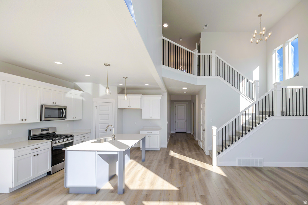 1449 W BOSEMAN WAY #613 Saratoga Springs, UT 84045