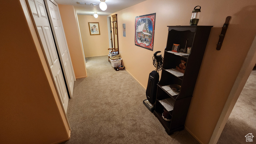 Photo 18 for MLS #2114613 at 337 E Pavilion Cir
