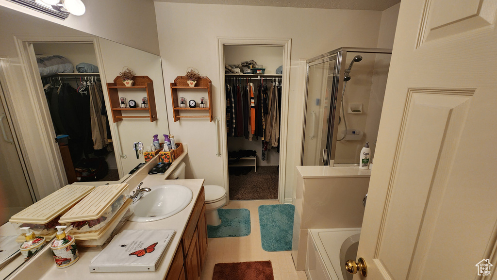 Photo 13 for MLS #2114613 at 337 E Pavilion Cir