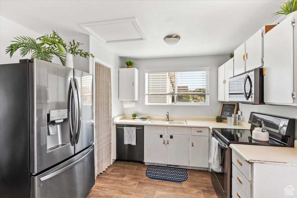 7984 ST IVES LN West Jordan, UT 84088