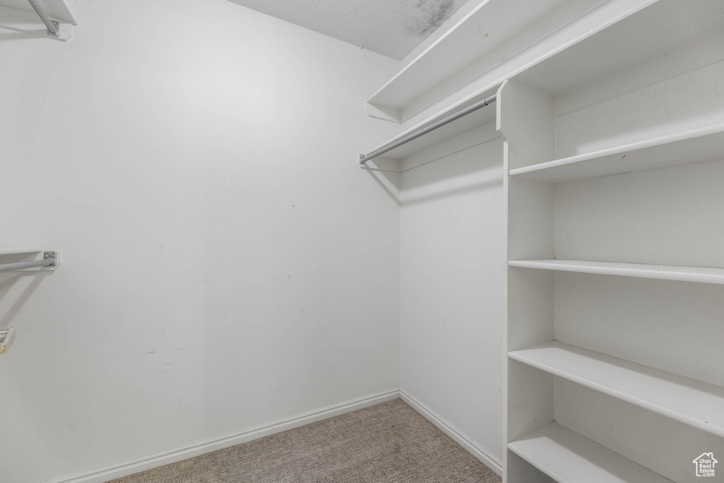 Photo 32 for MLS #2114622 at 2015 Ridgehollow Dr
