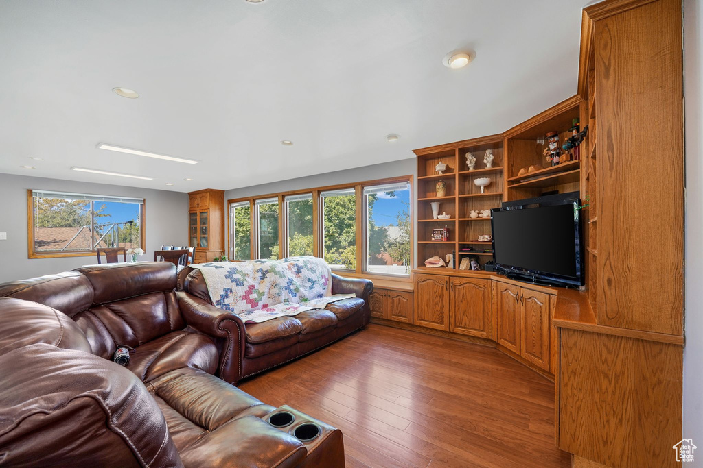141 E 1650 S Bountiful, UT 84010