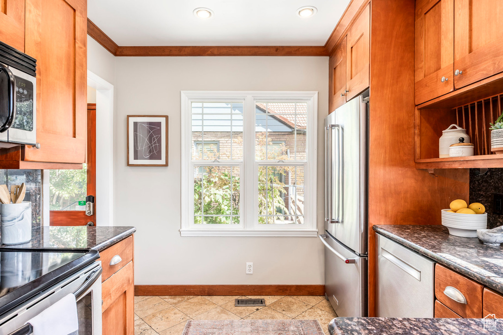 1622 E GARFIELD AVE Salt Lake City, UT 84105