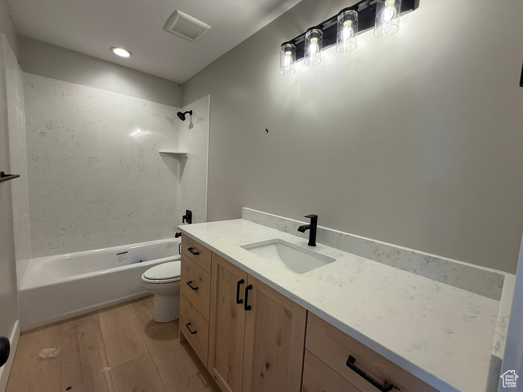 2417 W 3200 N Farr West, UT 84404