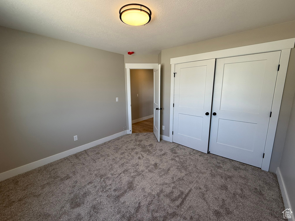 2417 W 3200 N Farr West, UT 84404