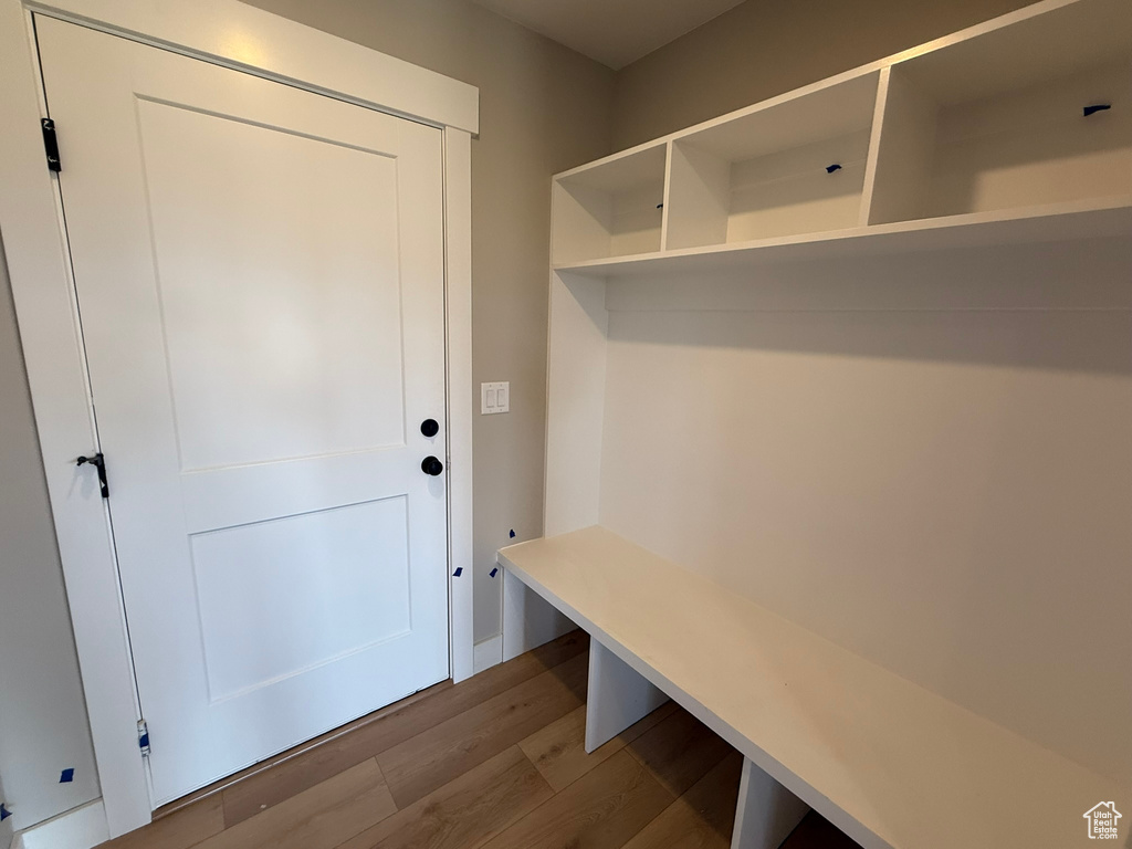 2417 W 3200 N Farr West, UT 84404