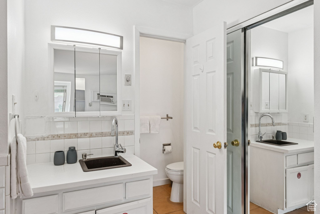 Photo 2 for MLS #2114636 at 2015 Prospector #129