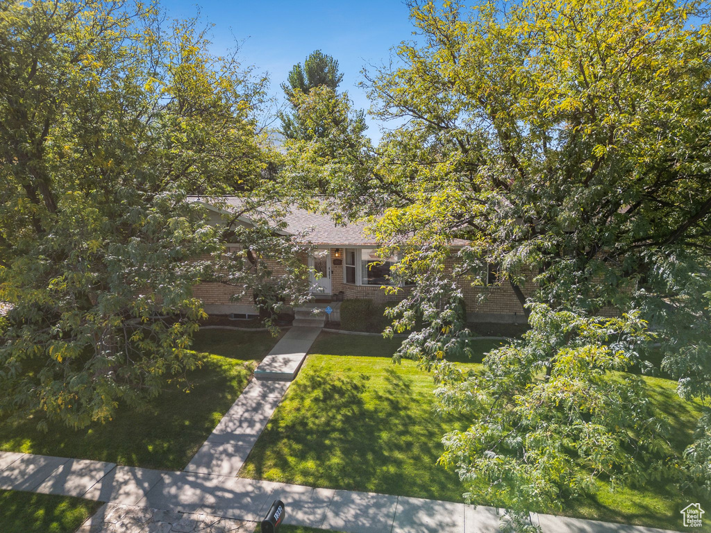 Photo 70 for MLS #2114637 at 1392 E Marbella St