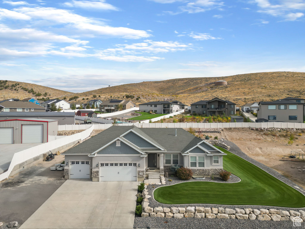 Photo 2 for MLS #2114643 at 2259 E Horizon Dr