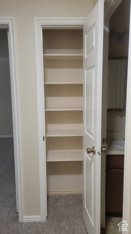 1460 E HIGHLAND LN #319 Millcreek, UT 84106