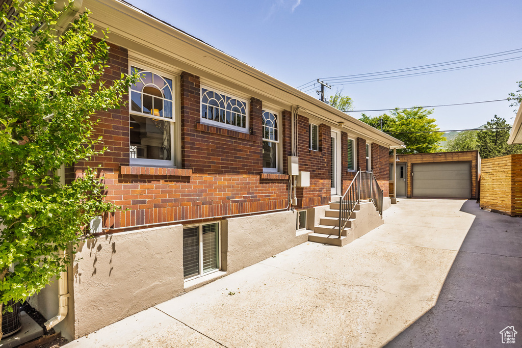 1603 S 1600 E Salt Lake City, UT 84105