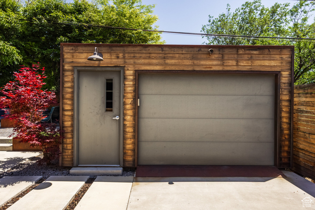 1603 S 1600 E Salt Lake City, UT 84105