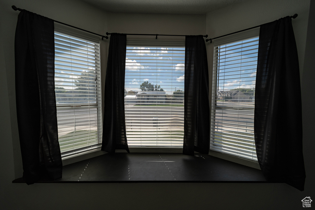 Photo 14 for MLS #2114654 at 311 E 200 South