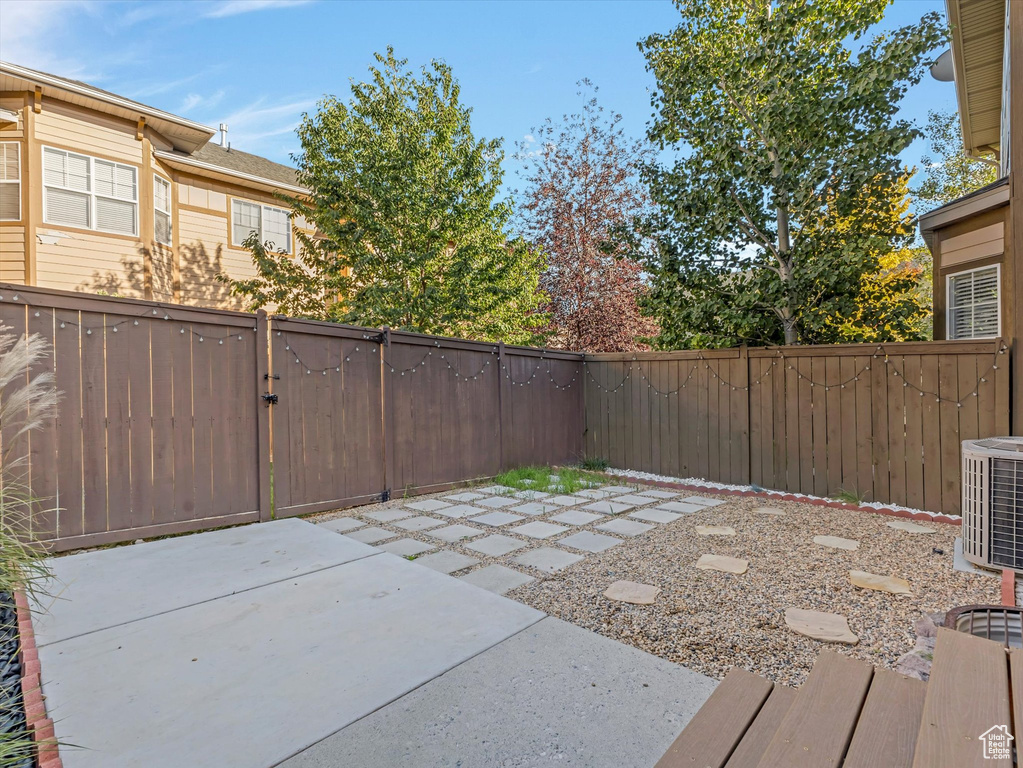 Photo 21 for MLS #2114662 at 14775 S Falkland Cv