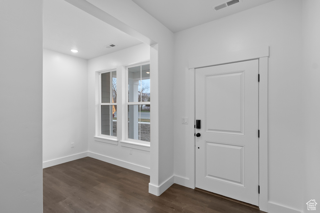 182 W 3175 S Nibley, UT 84321