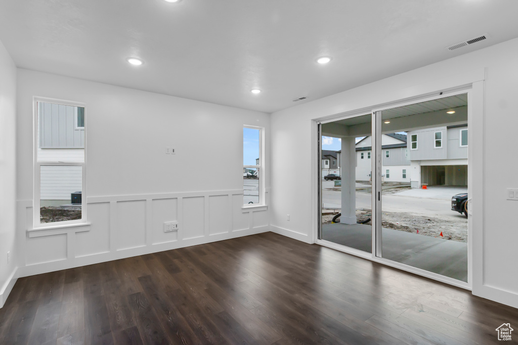 182 W 3175 S Nibley, UT 84321