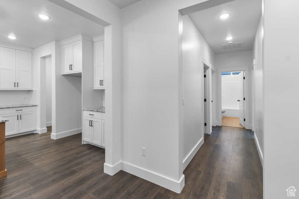 182 W 3175 S Nibley, UT 84321