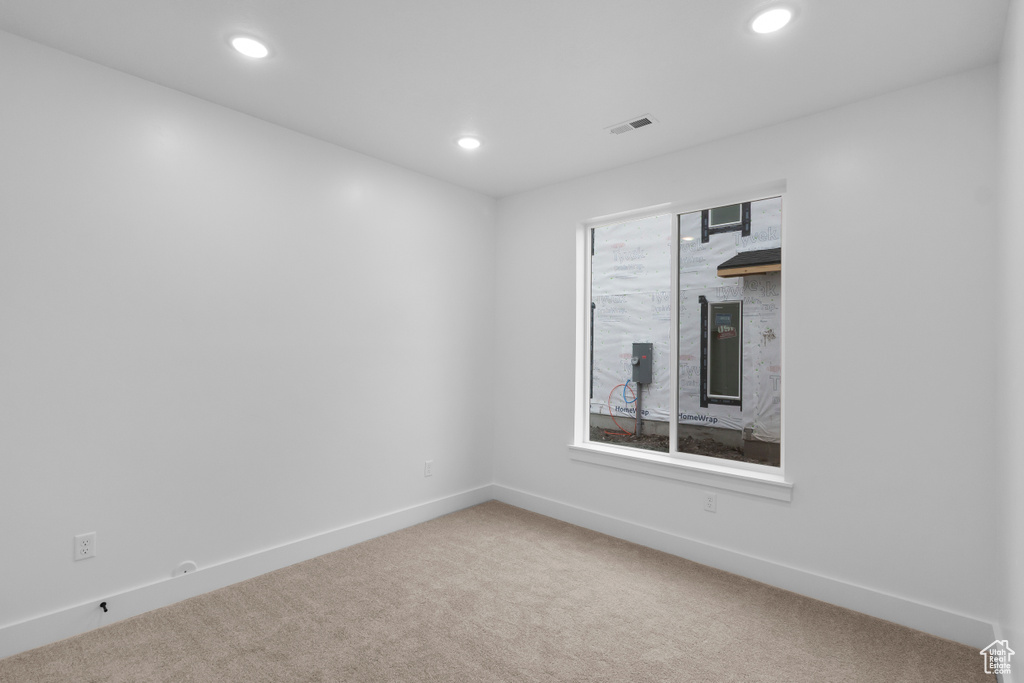 182 W 3175 S Nibley, UT 84321