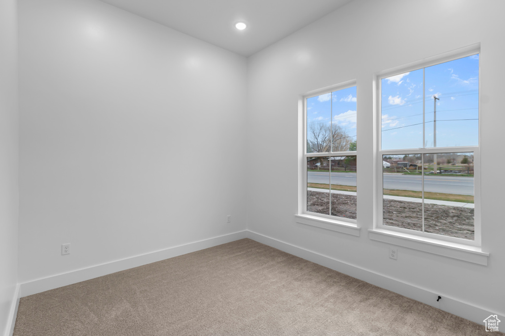 182 W 3175 S Nibley, UT 84321