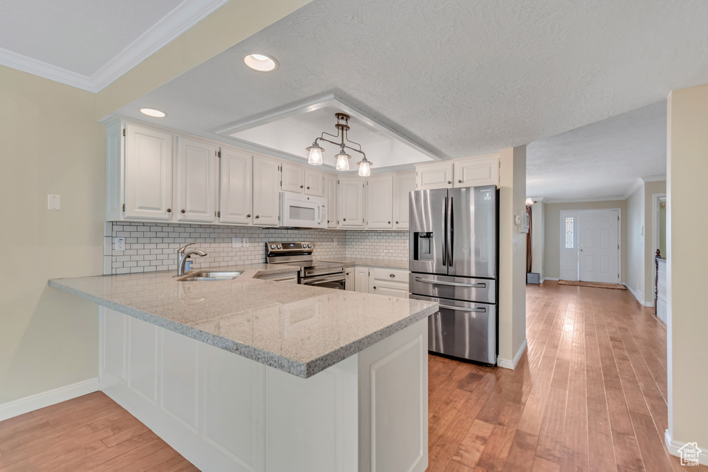 1596 W CORNERSTONE WAY South Jordan, UT 84095