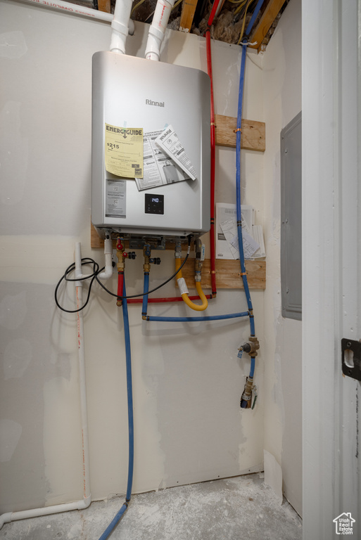 2807 S 400 W Vernal, UT 84078