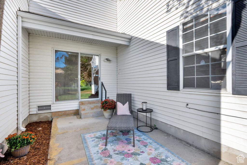 Photo 18 for MLS #2114682 at 1342 E Saxony Place