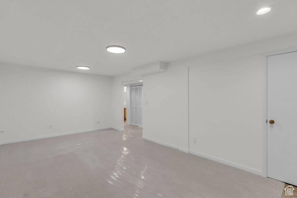 6073 S NIMBUS WAY Salt Lake City, UT 84118