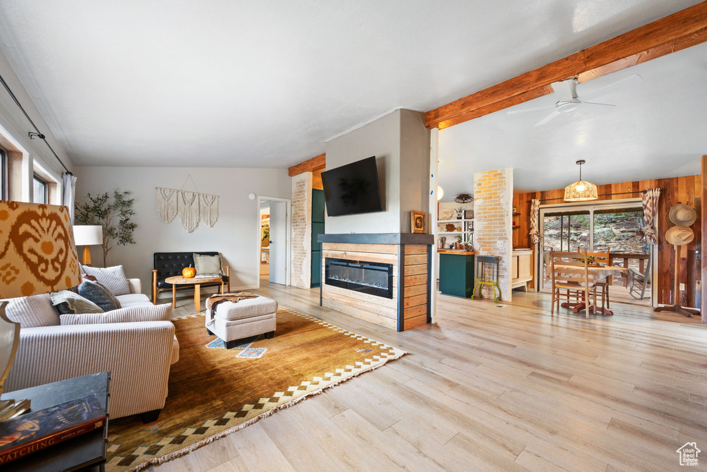 Photo 8 for MLS #2114711 at 1471 W Mardean Cir